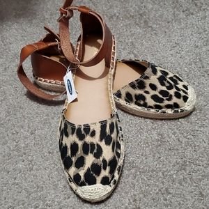 Old Navy Leopard Espadrilles